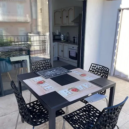 Duplex 2 Chambres, Avec Terrasse - Soleil Levant Lägenhet *