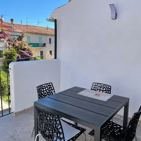 Duplex 2 Chambres, Avec Terrasse - Soleil Levant * La Ciotat