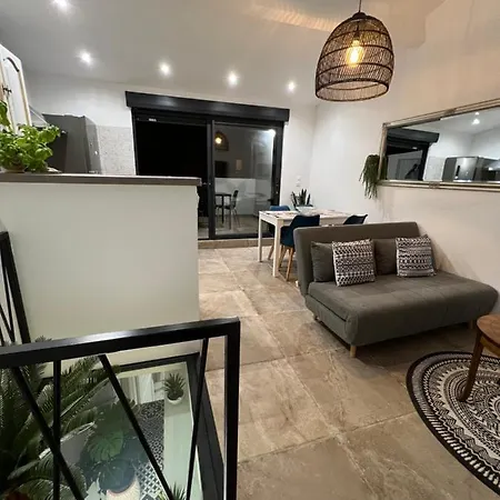 Duplex 2 Chambres, Avec Terrasse - Soleil Levant *