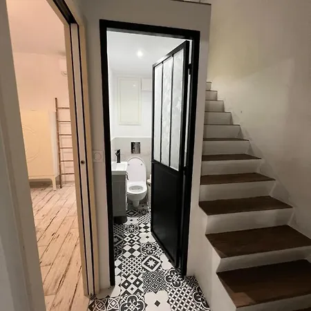 Duplex T3 Climatisé Plein Centre Terrasse Vue * La Ciotat