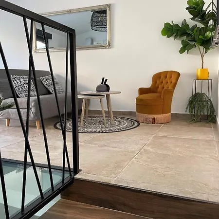 Duplex 2 Chambres, Avec Terrasse - Soleil Levant * 라시오타