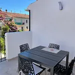 Duplex 2 Chambres, Avec Terrasse - Soleil Levant * La Ciotat